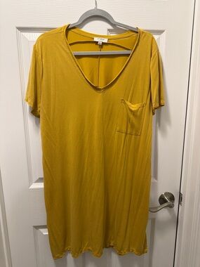 yellow Umgee USA women's scoop neck short sleeve tunic top/dress & front pocket